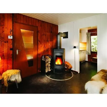 Forest House In The Valley 別荘
